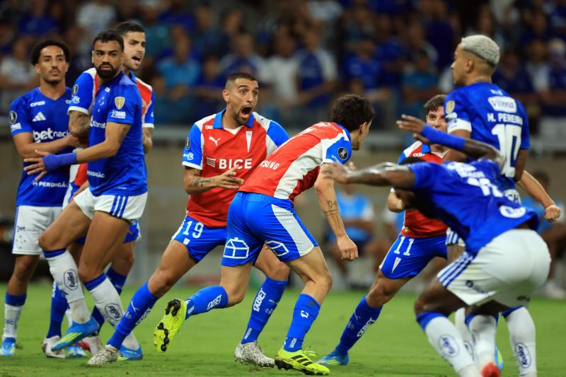 El gol de Justo Giani que le da el triunfo a la UC - Photosport