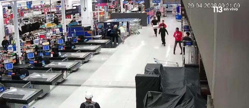 La Tarde es Nuestra - Violento turbazo en supermercado de San Miguel