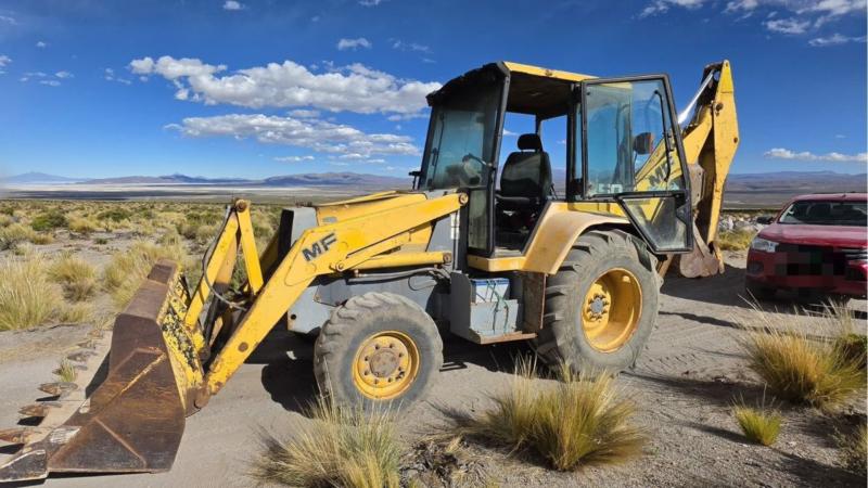 Carabineros - Fiscalía revela que bolivianos detenidos por tapar zanja "manejaban información" que ni el juez conocía