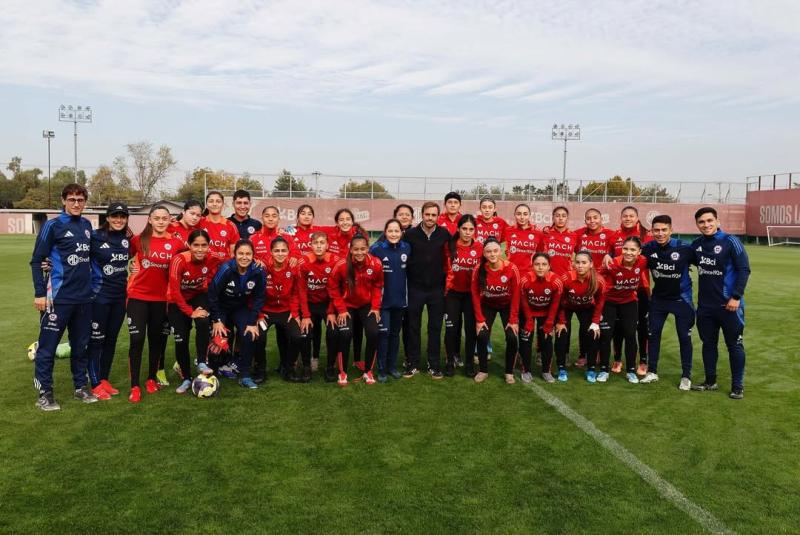 Chile Sub 17 se ilusiona con el Mundial - Instagram: @laroja