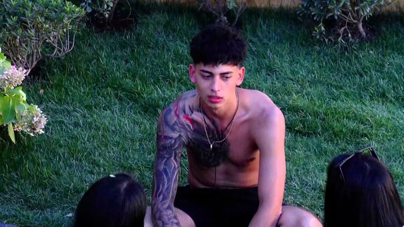 Canal 13 - Bimza habla de Trini Neira en 'Vecinos al límite'