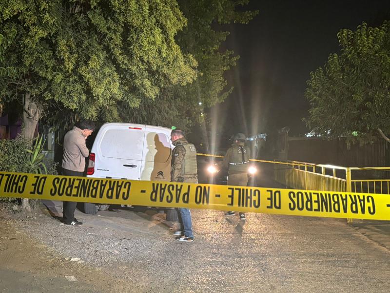 Hombre en riesgo vital tras intento de encerrona en Cerro Navia | T13