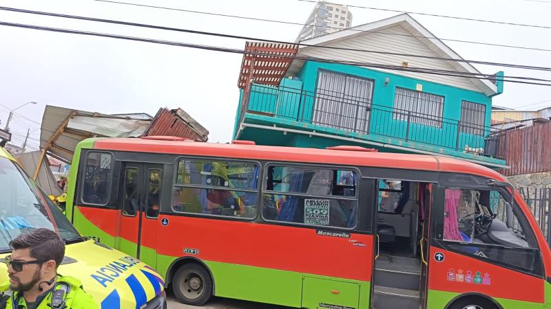 Impactante accidente en cerro Larraín de Valparaíso (cedida)