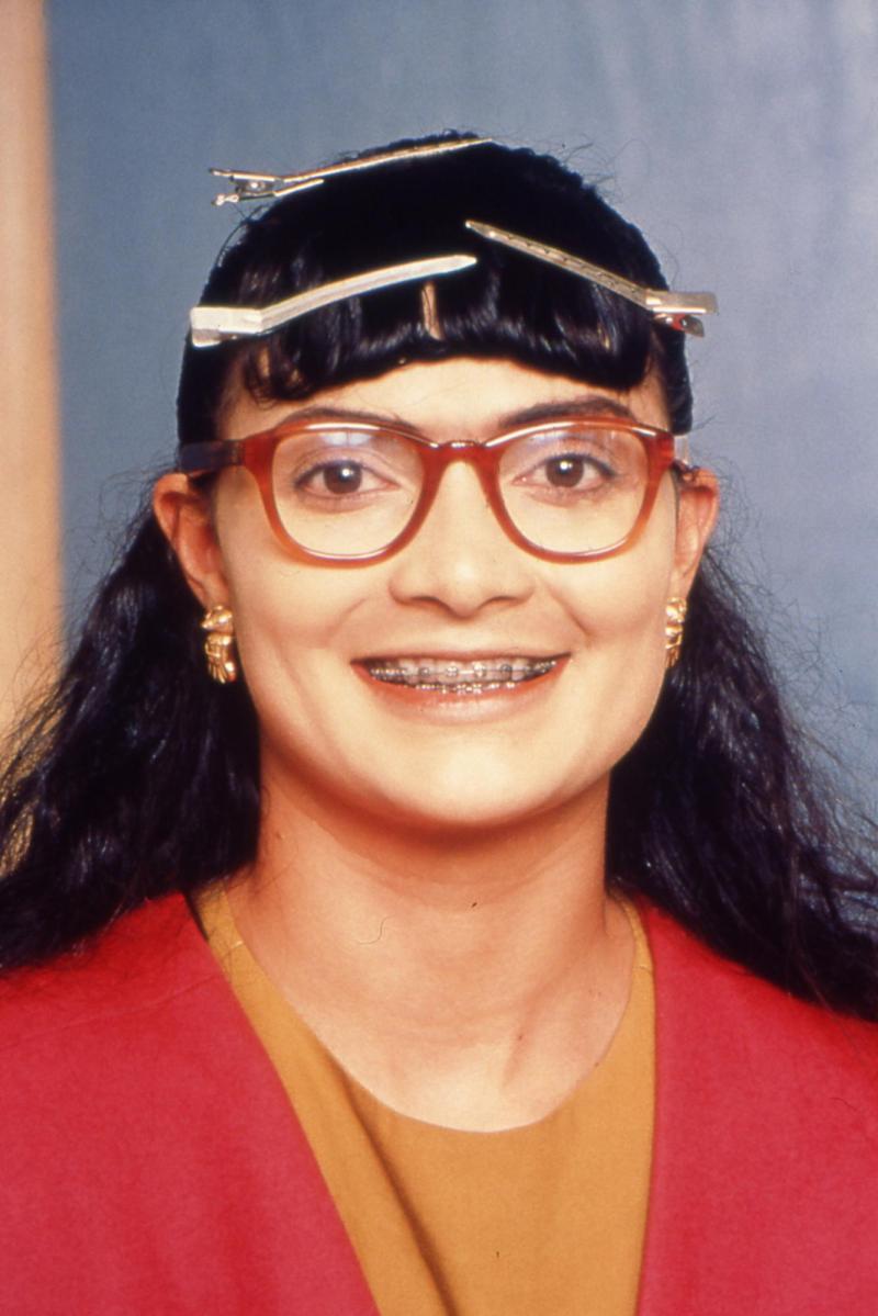 El 13 - "Yo soy Betty, la fea"