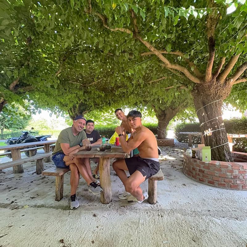 Instagram: @alexis_officia1 - Alexis Sánchez y Fernando Felicevich