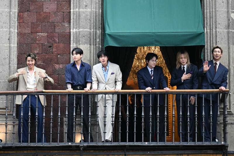 AFP - BTS en su visita a México