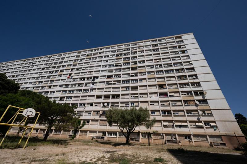 AFP - Conmoción en Francia: madre muere junto a tres de sus hijos tras lanzarse desde piso 13