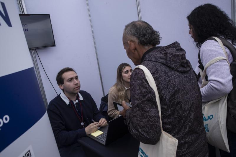 Agencia Uno - Feria laboral (referencial)