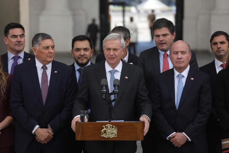 Agencia Uno - Kast respalda dichos de Quiroz por uso de decretos si no avanza la Ley de Reconstrucción Nacional