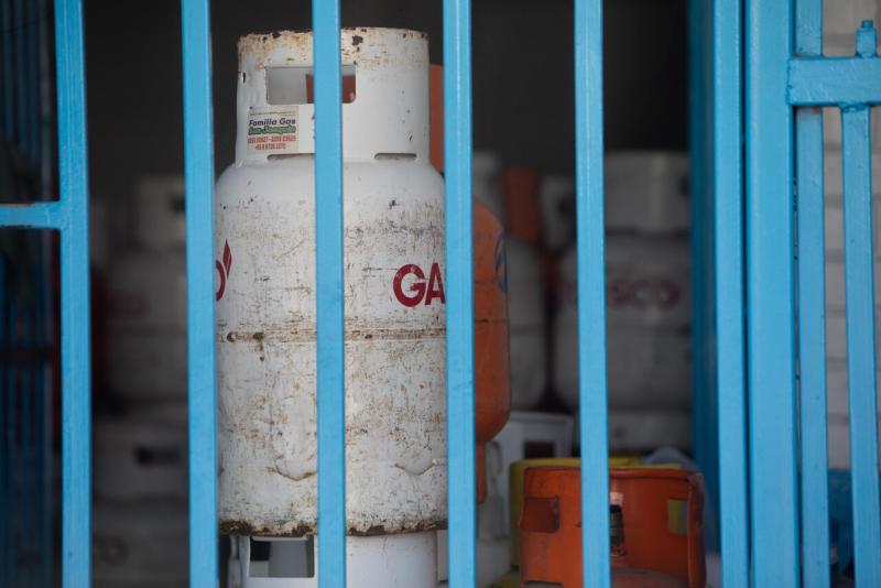 Agencia UNO - Subsidio del Gas: ¿Pueden acceder personas extranjeras al beneficio?