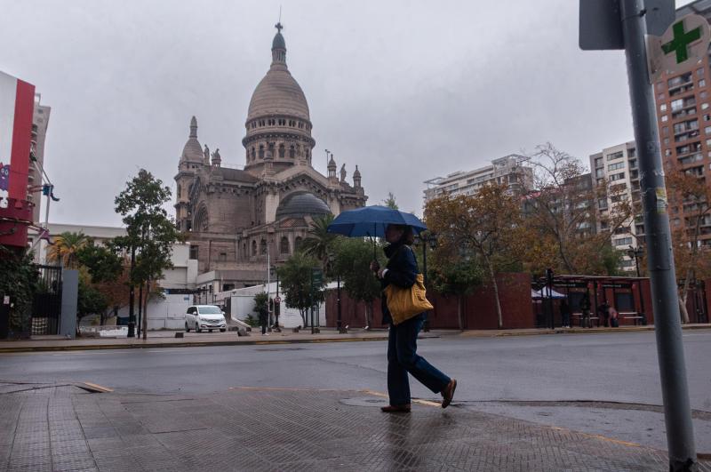 Lluvia en Santiago: cuántos milímetros caerán - Agencia Uno