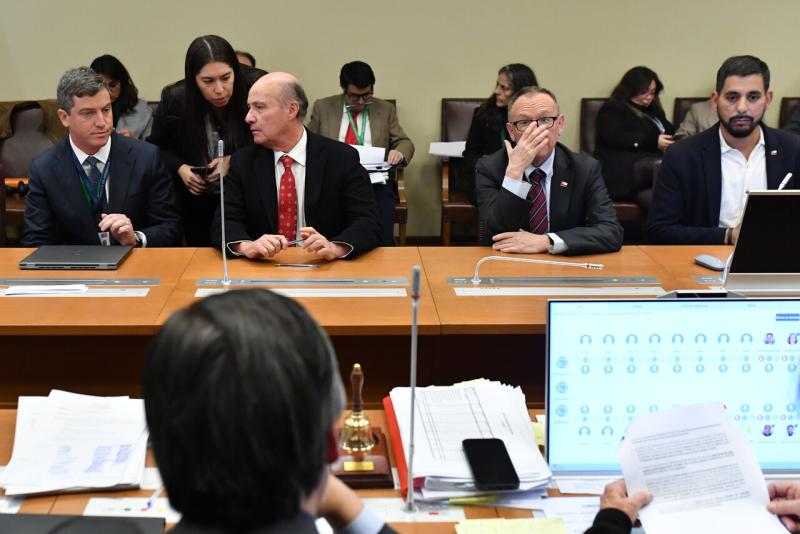 Agencia Uno - Comisión de Hacienda aprueba en particular proyecto de Ley de Reconstrucción