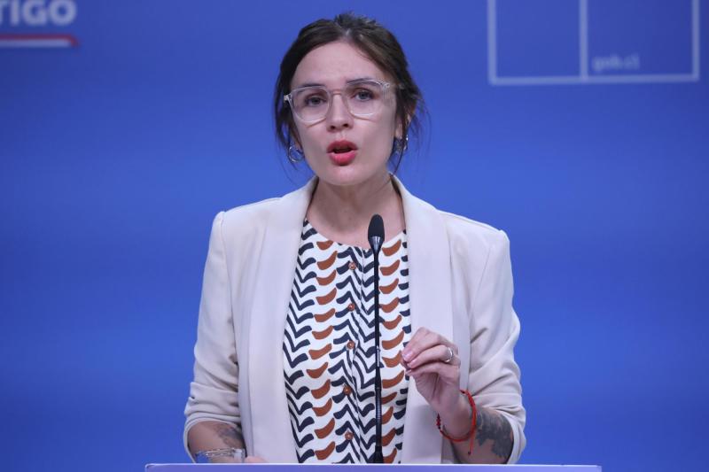 ATON - Exministra Camila Vallejo