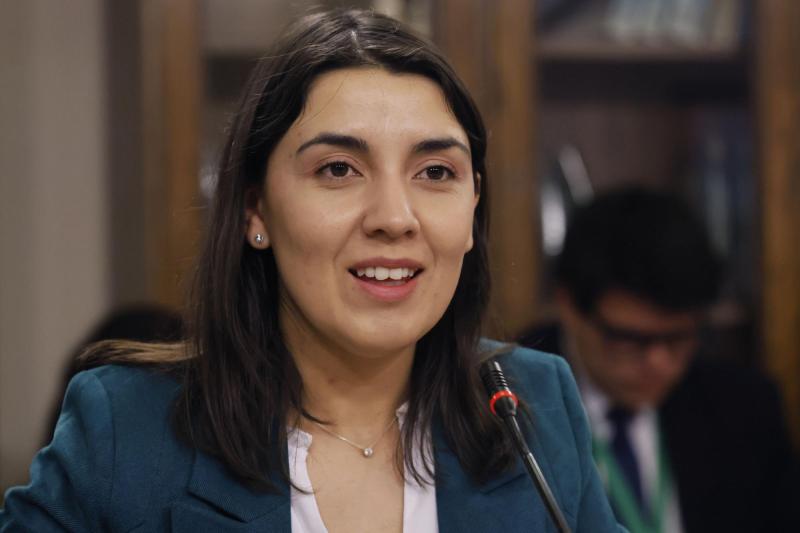 Aton- Ministra Judith Marín
