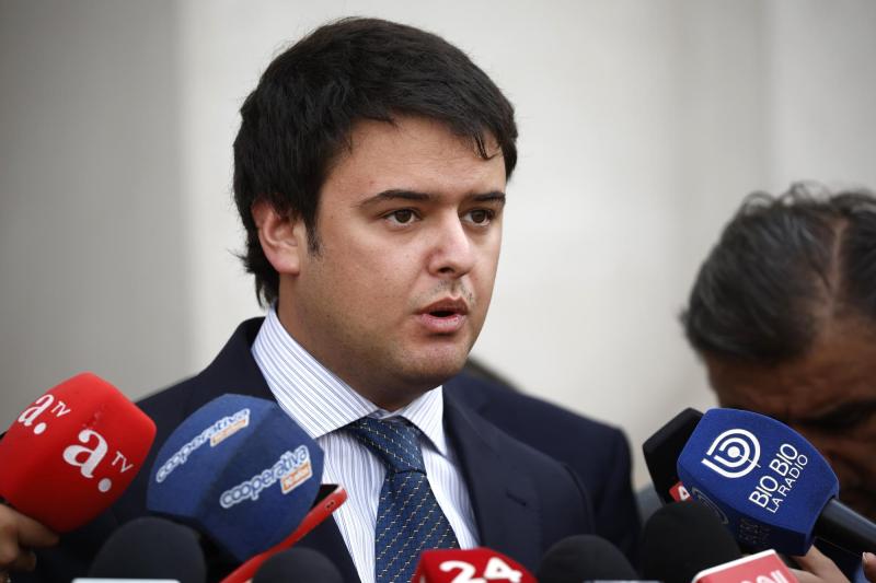 Aton- Diputado Eduardo Cretton (UDI)