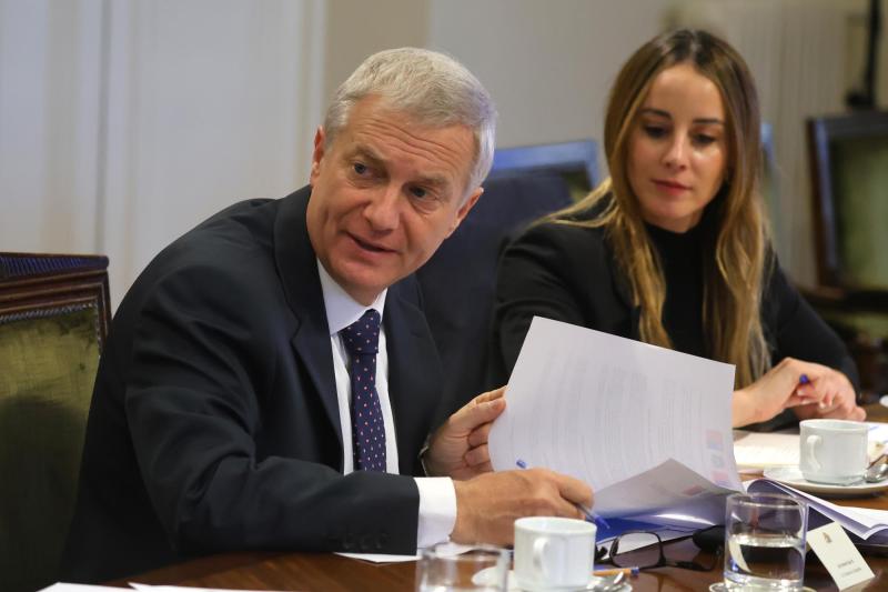 Aton- Desde el Gobierno apuntaron contra la oposición