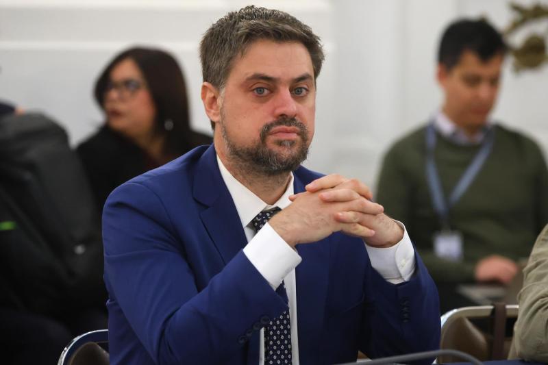 Aton- Diputado Manouchehri (PS) en Comisión de Hacienda
