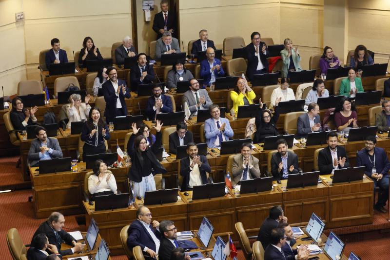 Aton- Diputados de la DC al PC rechazarán idea de legislar proyecto de Reconstrucción