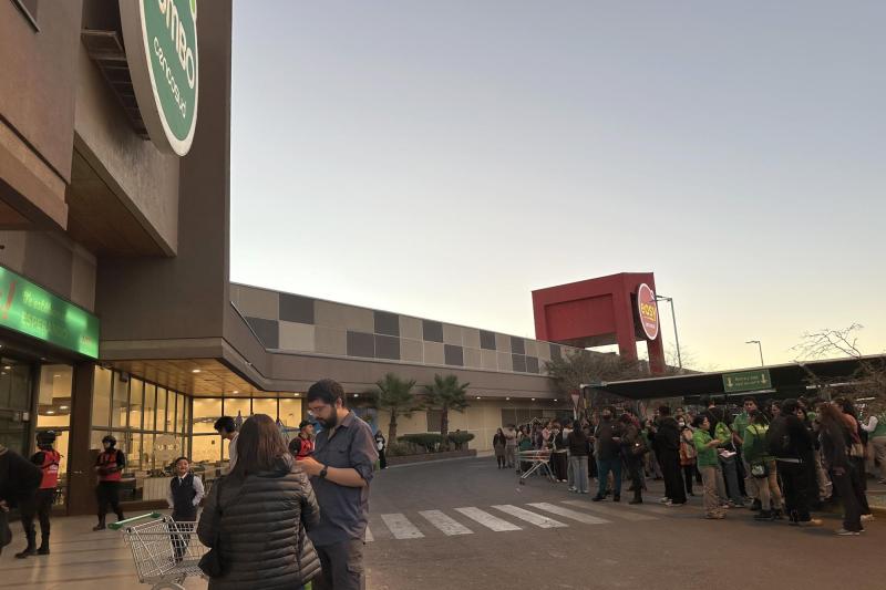 Aton - Sismo de magnitud 6.9 en Calama