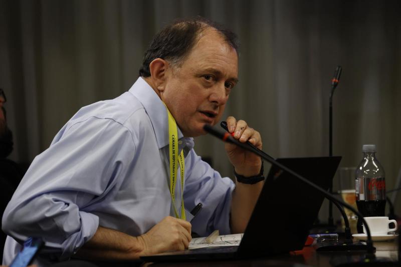 Aton- Ministro Iván Poduje