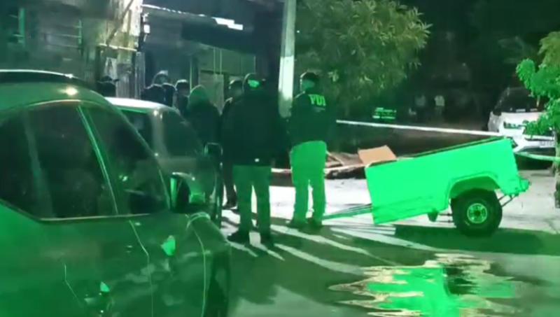 Hombre es asesinado a tiros frente a su casa mientras compraba comida en Cerro Navia