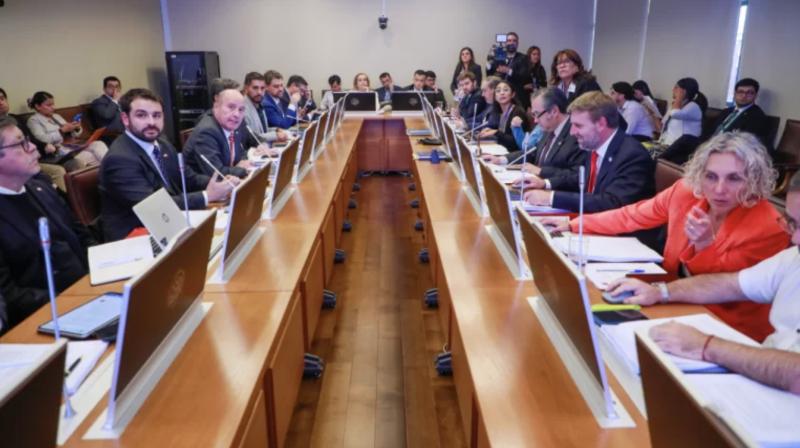 ex ante - Paquete económico: Las inéditas 1.300 indicaciones de la oposición y el plan del Gobierno para neutralizarlas