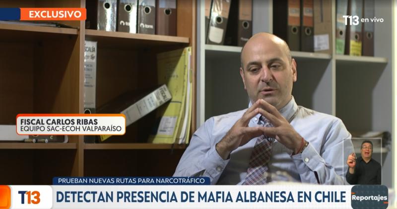 Reportajes Teletrece - Fiscal Carlos Ribas sobre narco albanés Viktor Gjini