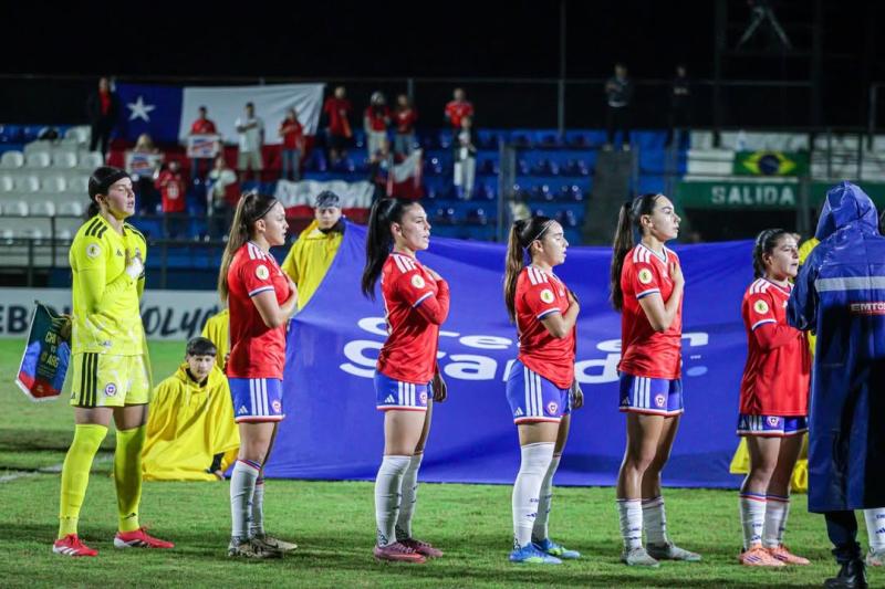 Chile Sub 17 se ilusiona con el Mundial - Instagram: @laroja