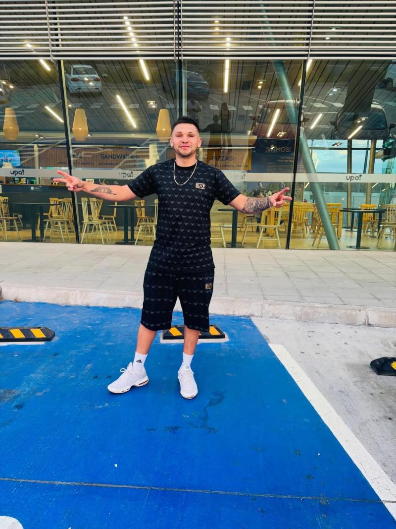 Luto en el mundo de la cumbia: joven cantante falleció tras delicado problema de salud - Instagram Kevin y sus lumaquinos_Oficial