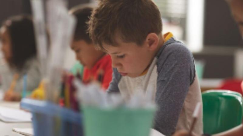 Freepik - Iglesia de Santiago lanza concurso para diseñar espacios de estudio para niños en condiciones de hacinamiento