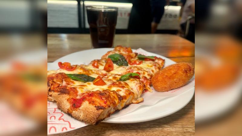 Instagram/pizzariochile - Reconocida pizzería de Santiago anuncia el cierre definitivo de su local