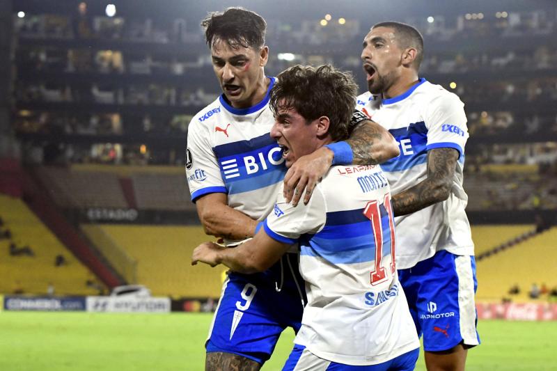 Universidad Católica recibe a Cruzeiro por Libertadores - Photosport