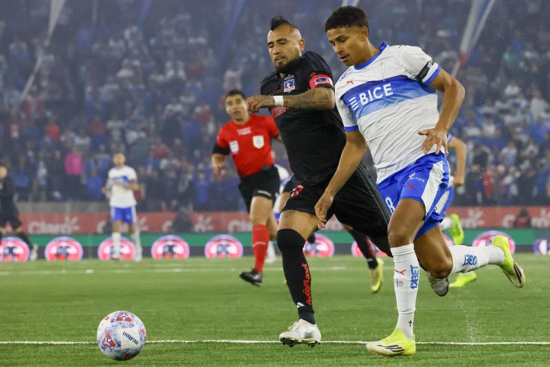 Jugador de Católica será baja ante Boca tras golpe de Vidal - Photosport