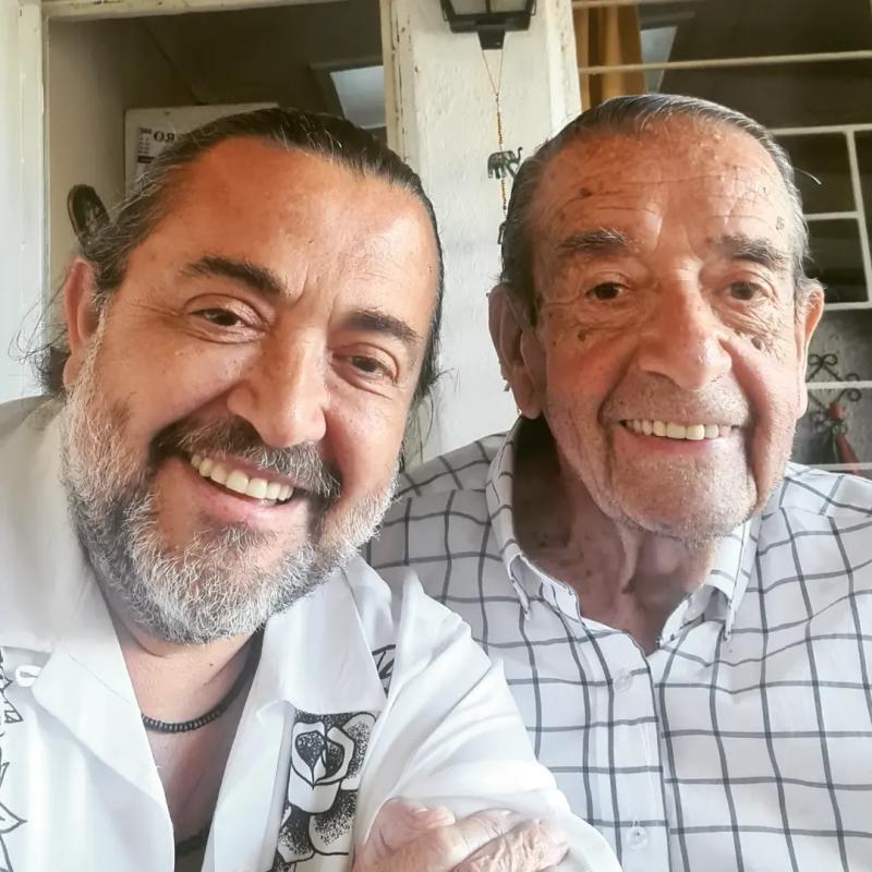 Leo Caprile junto a su padre Luis Caprile - Instagram