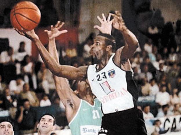 Carey Scurry - CSD Colo-Colo