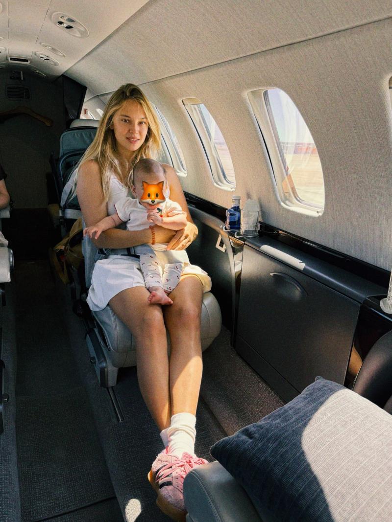 Instagram - Alexandra Litvinova y su hija