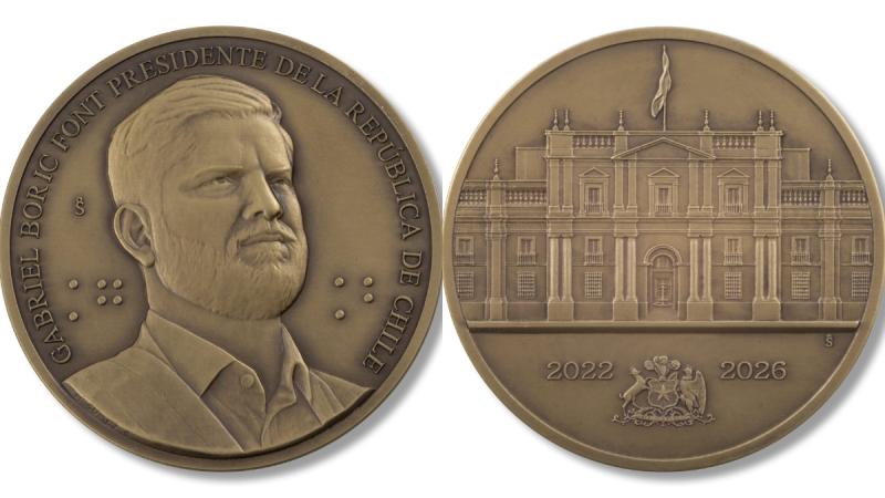 Lanzan a la venta medalla del expresidente Boric - Casa de Moneda