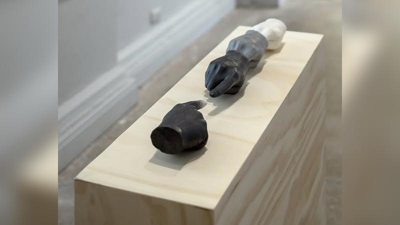 Instagram/fugalde - Robo de escultura en Museo de Arte Contemporáneo