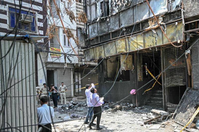 AFP - Al menos 21 muertos por un incendio en un hotel de la capital de India