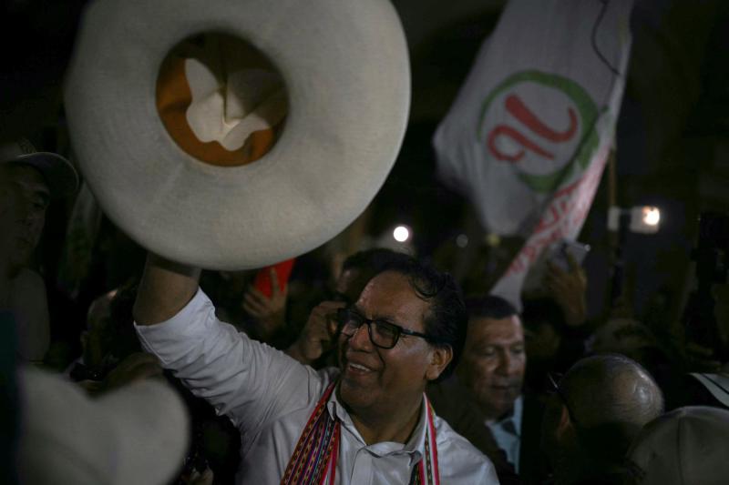 AFP - Candidato presidencial de Perú Roberto Sánchez