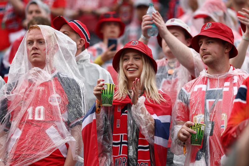 Los hinchas de Noruega en el MetLife Stadium - AFP
