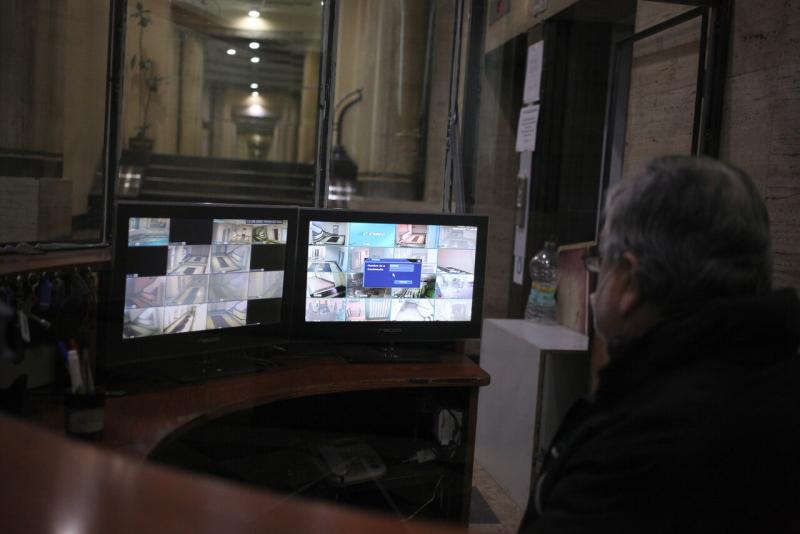 Agencia Uno (imagen referencial) - Advierten de silenciosa forma de ingresar a edificios para robar