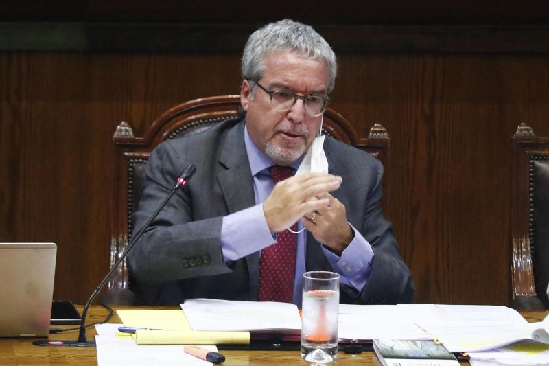 Abren investigación contra embajador Gabriel Zaliasnik - Agencia Uno