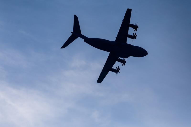 Agencia Uno (referencial) - Nuevo vuelo de expulsión de extranjeros
