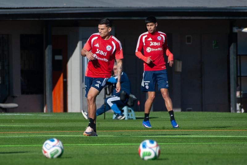 Agencia UNO - ¿Se juega?: Esto dijo el DT del Congo sobre partido "prohibido" vs La Roja