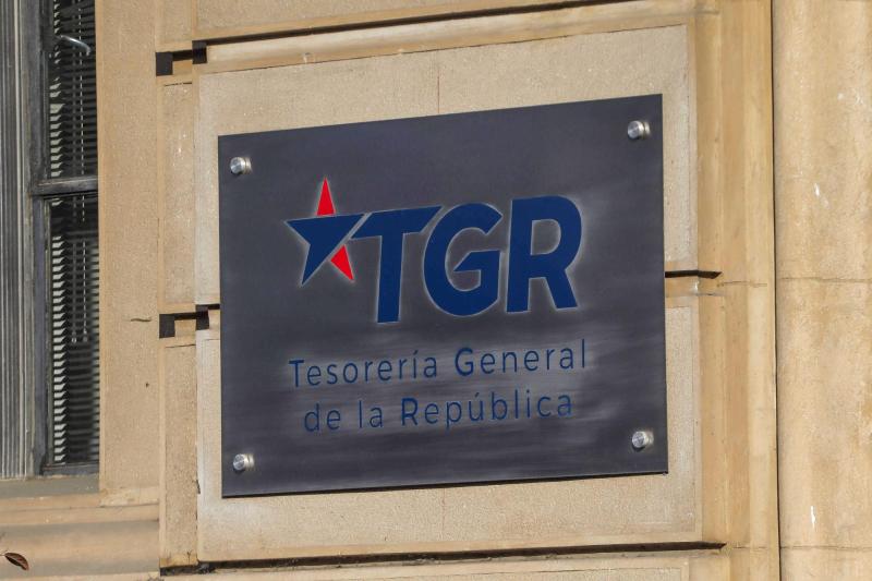 Agencia Uno - Fallo divide a la Corte de Valparaíso: una sala deja sin efecto cobro de deuda CAE y otras respaldan procedimiento