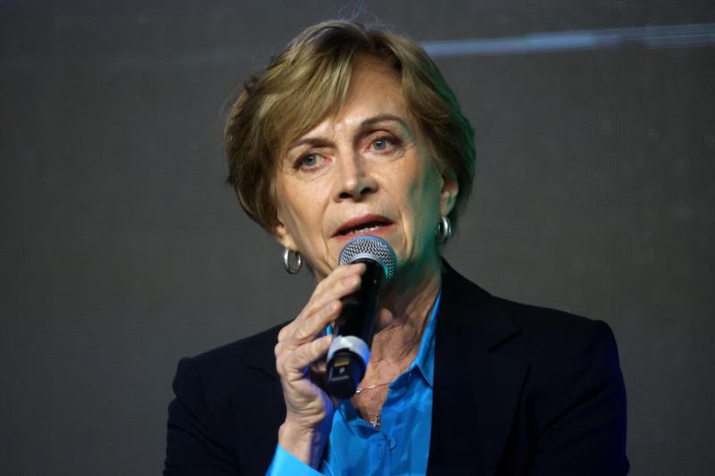 Aton- Matthei respondió a Romero en X