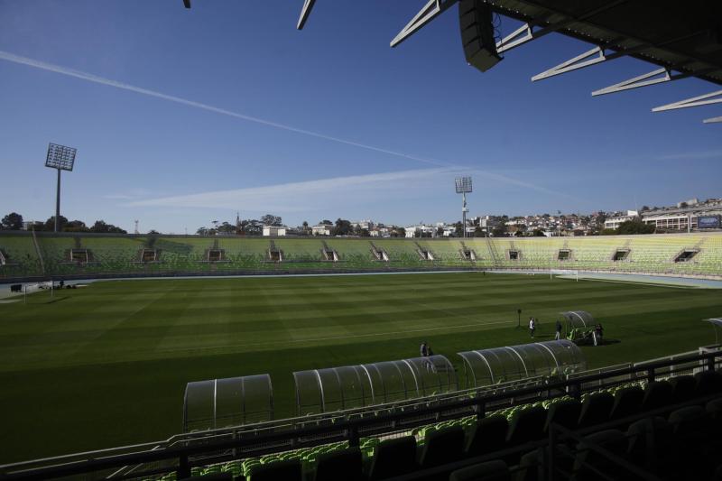 Aton - Santiago Wanderers recibirá a Real Madrid en el Estadio Elías Figueroa de Valparaíso