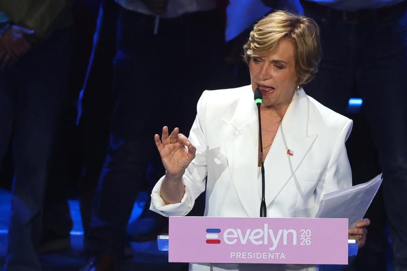 ATON - Evelyn Matthei