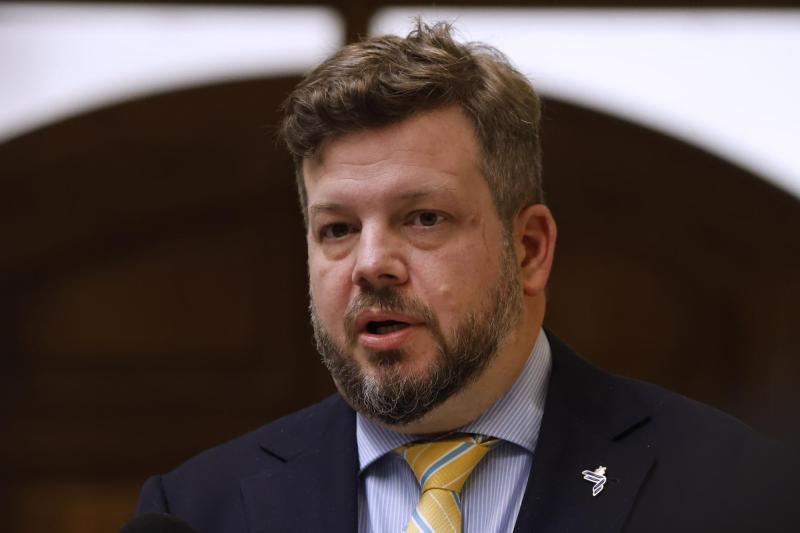 Kaiser acusa que Kast "le salvó el pellejo a la izquierda" - Aton